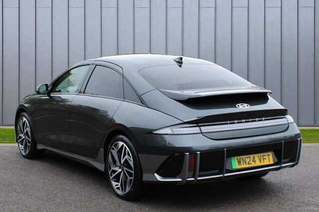 Hyundai IONIQ 6 Premium Auto AWD 4dr 77.4kWh