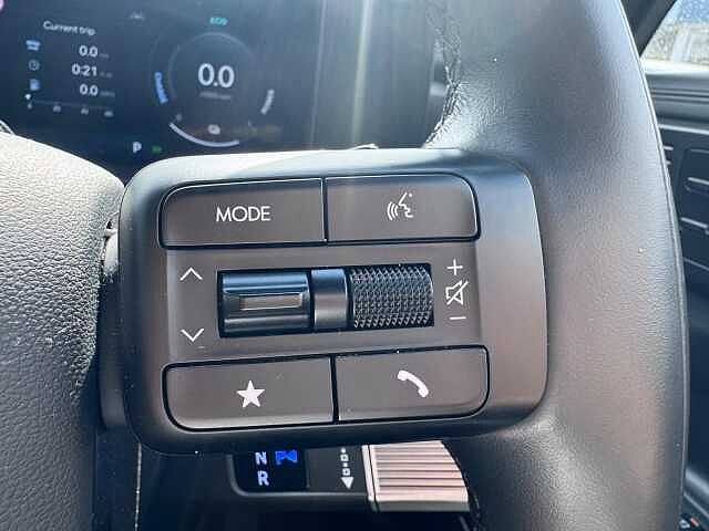 Hyundai SANTA FE 1.6 T-GDi 13.8kWh Calligraphy Auto 4WD Euro 6 (s/s) 5dr Bronze