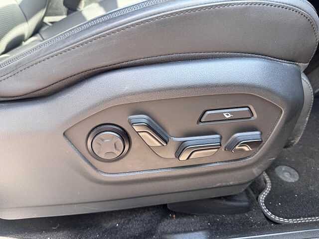 Hyundai SANTA FE 1.6 T-GDi 13.8kWh Calligraphy Auto 4WD Euro 6 (s/s) 5dr Bronze