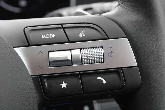 Hyundai TUCSON 1.6 T-GDi Ultimate SUV 5dr Petrol Hybrid Auto Euro 6 (s/s) (215 ps)