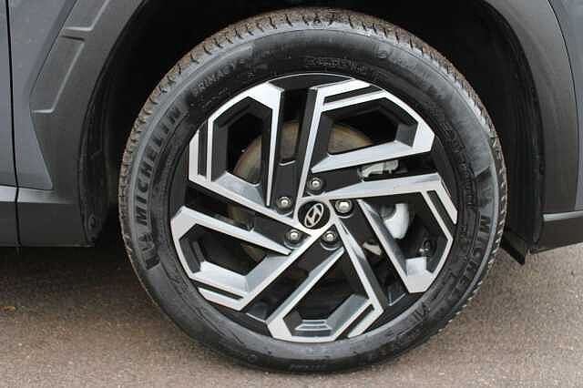 Hyundai TUCSON 1.6 T-GDi 13.8kWh Ultimate Auto 4WD Euro 6 (s/s) 5dr