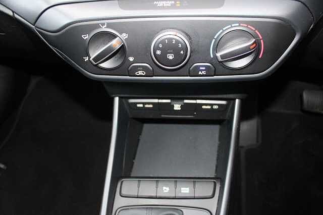 Hyundai i20 1.0 T-GDi MHEV SE Connect DCT Euro 6 (s/s) 5dr