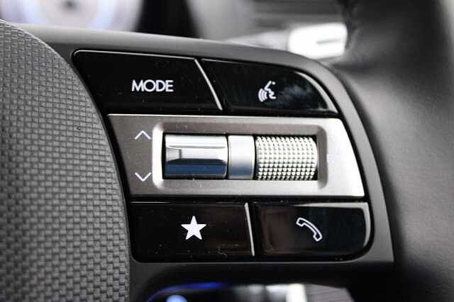 Hyundai INSTER Long Range 49kWh 02 Auto 5dr
