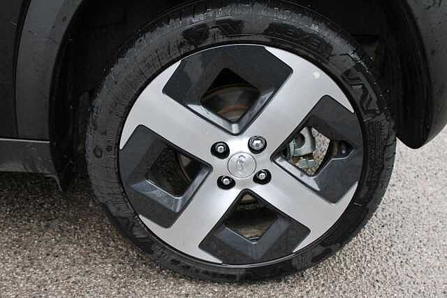 Hyundai INSTER Long Range 49kWh 02 Auto 5dr