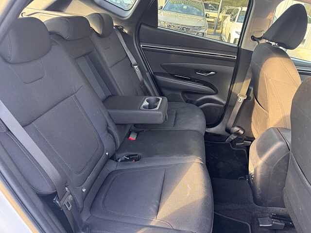 Hyundai TUCSON 1.6 T-GDi MHEV SE Connect DCT Euro 6 (s/s) 5dr