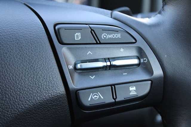 Hyundai KONA 1.6 h-GDi Premium DCT Euro 6 (s/s) 5dr