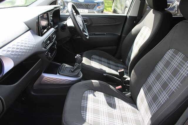 Hyundai i10 1.2 Premium Auto Euro 6 (s/s) 5dr