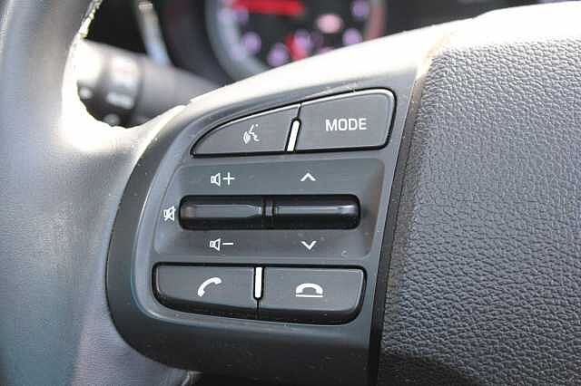 Hyundai i10 1.0 SE Connect Euro 6 (s/s) 5dr