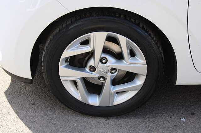 Hyundai i10 1.0 SE Connect Euro 6 (s/s) 5dr