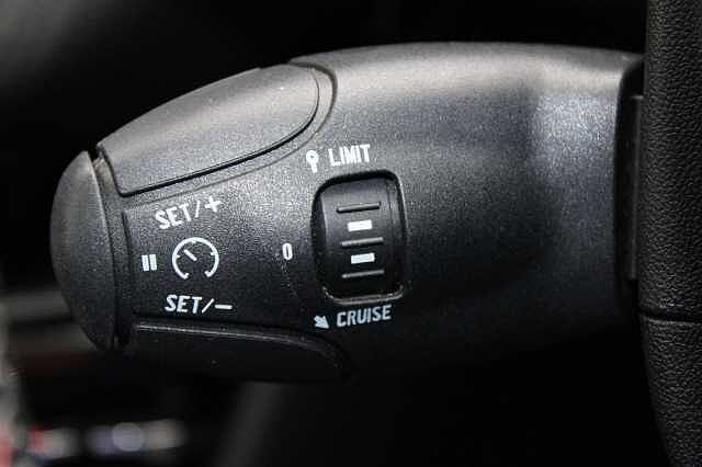 Peugeot 2008 1.2 PureTech GPF GT Line Euro 6 (s/s) 5dr Grey