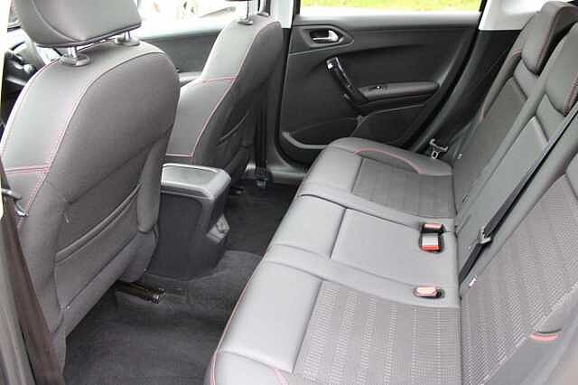 Peugeot 2008 1.2 PureTech GPF GT Line Euro 6 (s/s) 5dr Grey