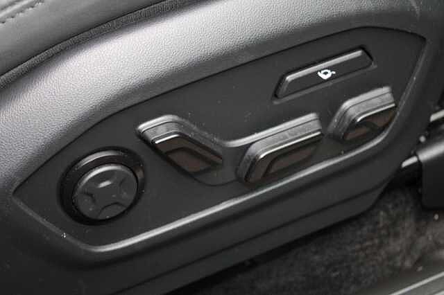 Hyundai Santa Fe 1.6 h T-GDi Calligraphy Auto 4WD Euro 6 (s/s) 5dr (7Seat)