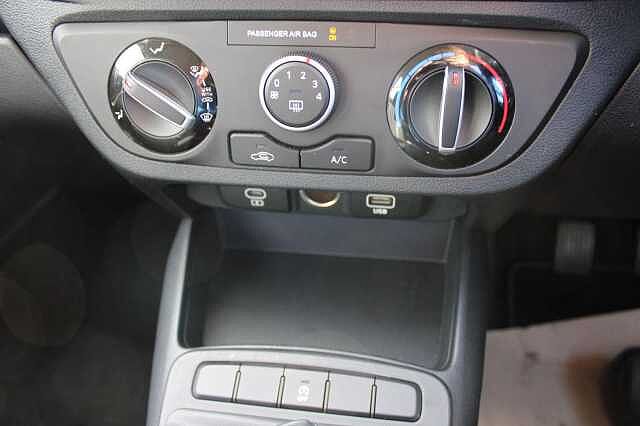 Hyundai i10 1.0 Advance Euro 6 (s/s) 5dr