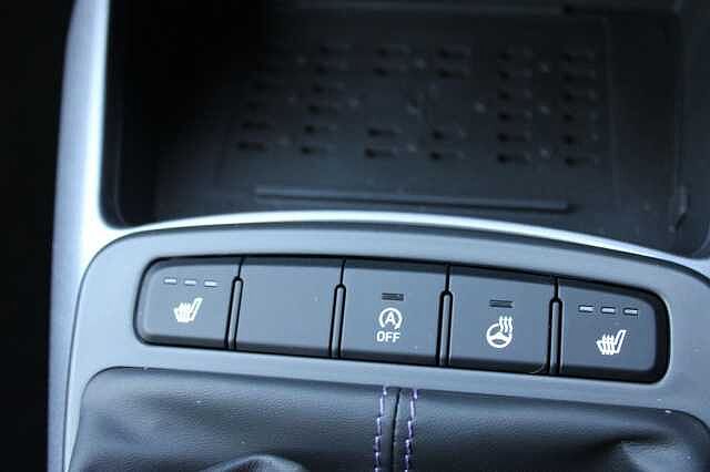 Hyundai i10 1.2 Premium Euro 6 (s/s) 5dr