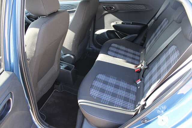 Hyundai i10 1.2 Premium Euro 6 (s/s) 5dr