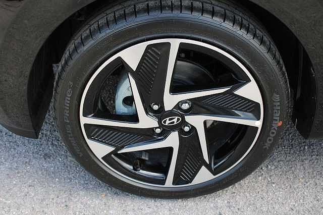 Hyundai i10 1.2 Premium Euro 6 (s/s) 5dr