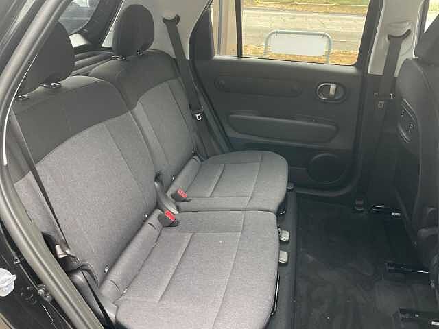 Hyundai INSTER Long Range 49kWh 02 Auto 5dr