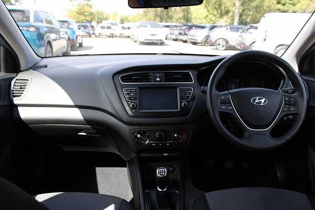 Hyundai i20 1.2 Play Euro 6 (s/s) 5dr